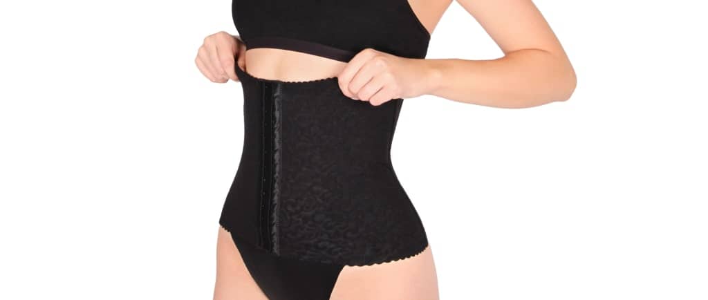 Combien de temps faut-il porter une gaine abdominale après une abdominoplastie ?