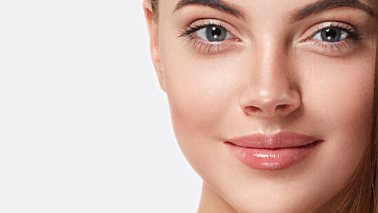 Lifting du visage sans chirurgie par les MD Codes : la révolution du rajeunissement facial